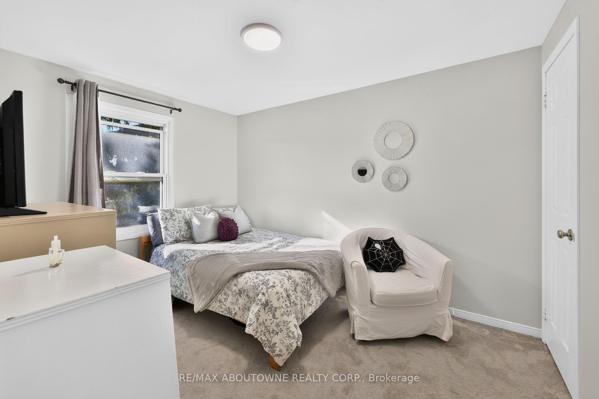 Photo 16 of Unit 53, 2915 Headon Forest Drive, Burlington, Headon — HOMEH