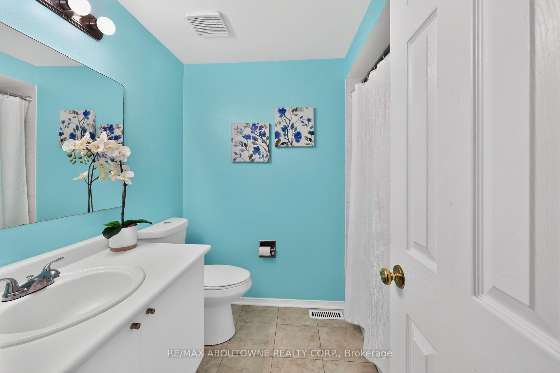 Photo 18 of Unit 53, 2915 Headon Forest Drive, Burlington, Headon — HOMEH