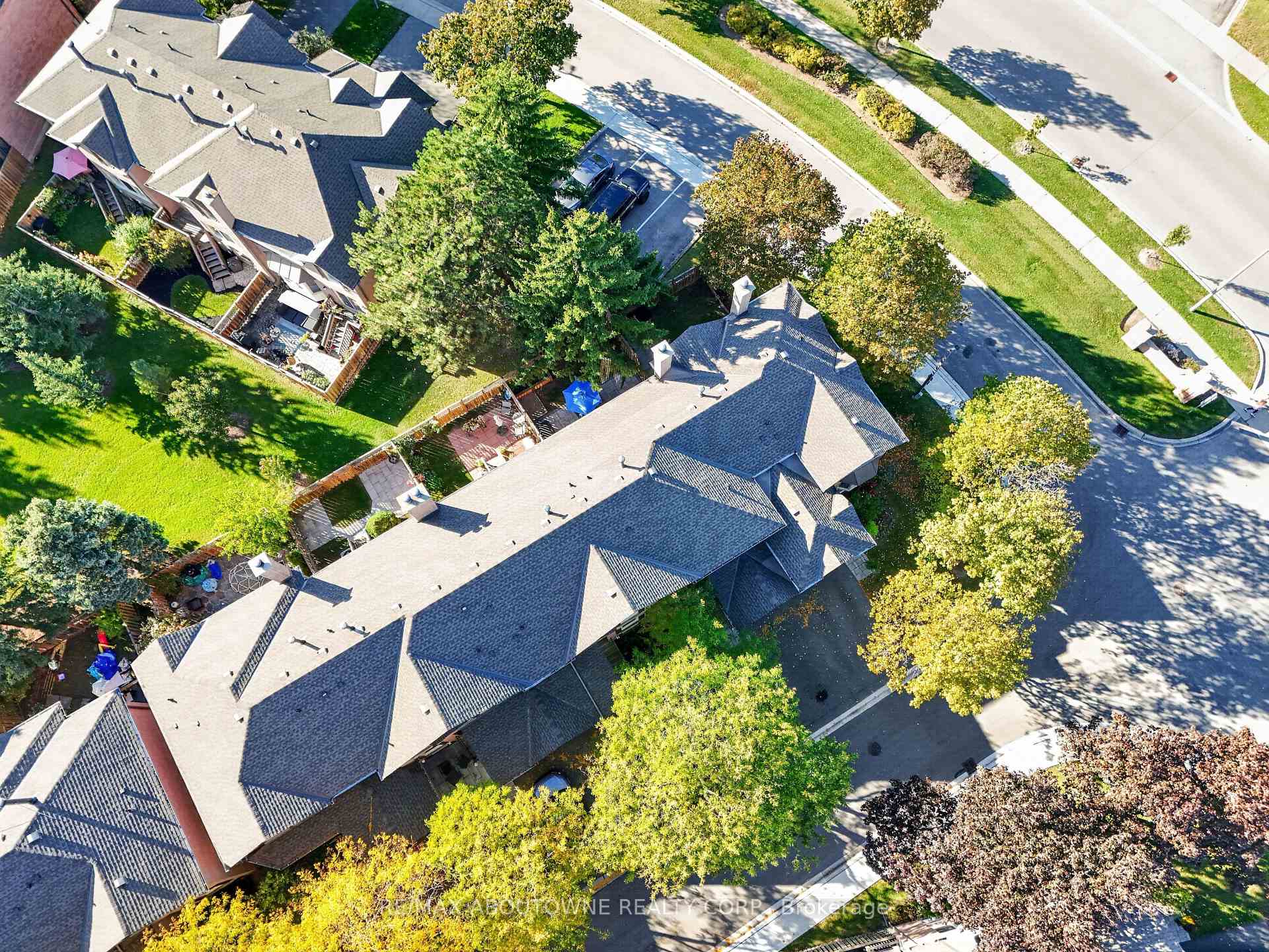 Photo 25 of Unit 53, 2915 Headon Forest Drive, Burlington, Headon — HOMEH
