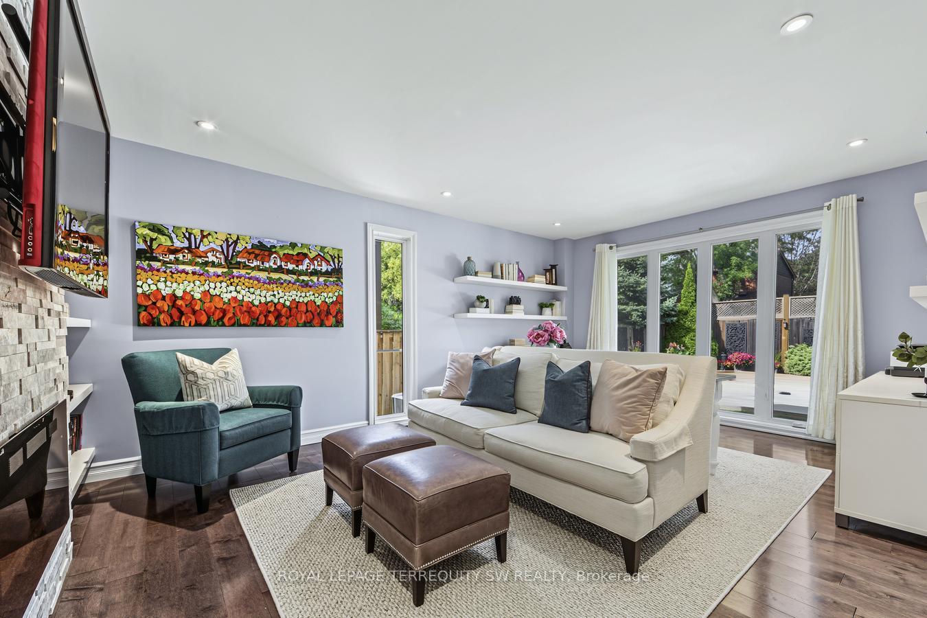 Photo 6 of 36 Captain Rolph Boulevard, Markham, Markham Village — HOMEH
