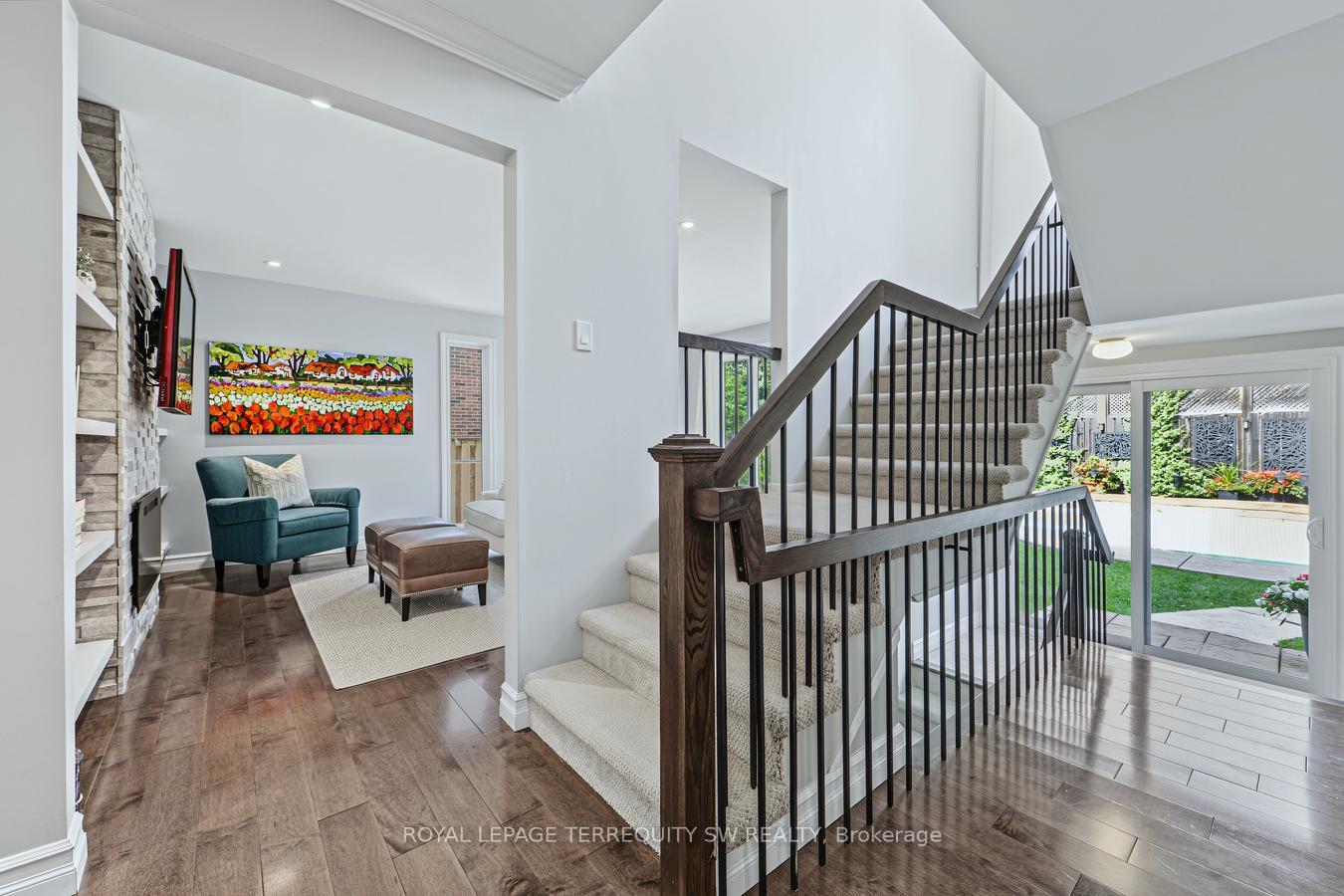 Photo 22 of 36 Captain Rolph Boulevard, Markham, Markham Village — HOMEH