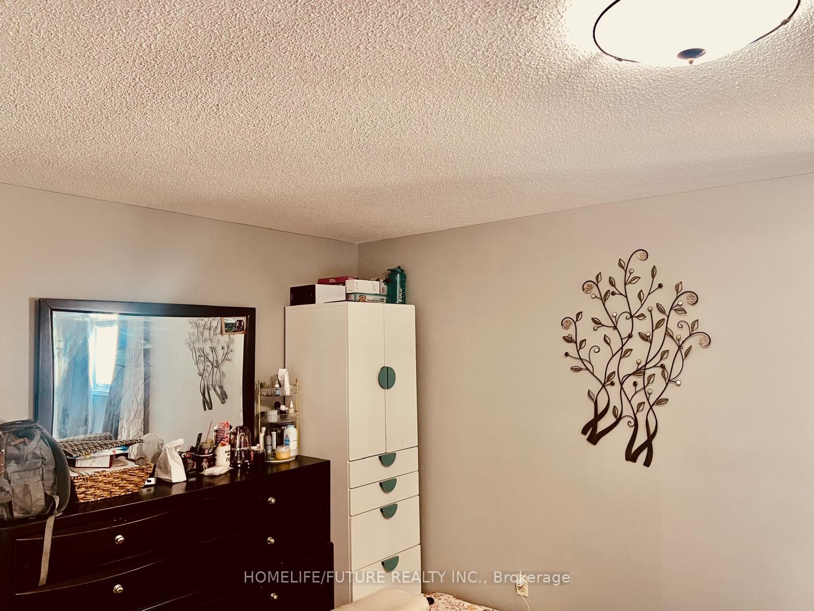Photo 3 of Unit Main & 2nd, 1669 Beaton Way, Pickering, Brock Ridge — HOMEH