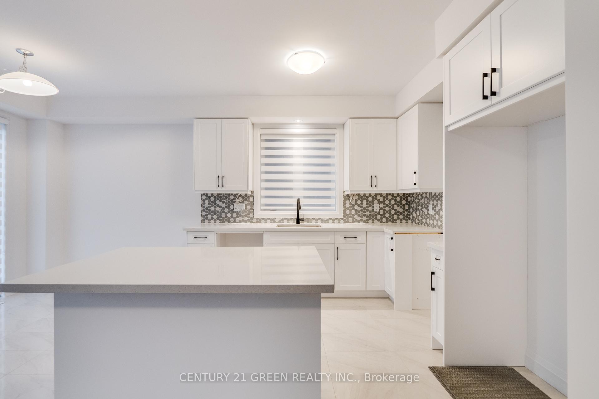Photo 12 of 14 Holder Drive, Brantford, Empire South — HOMEH