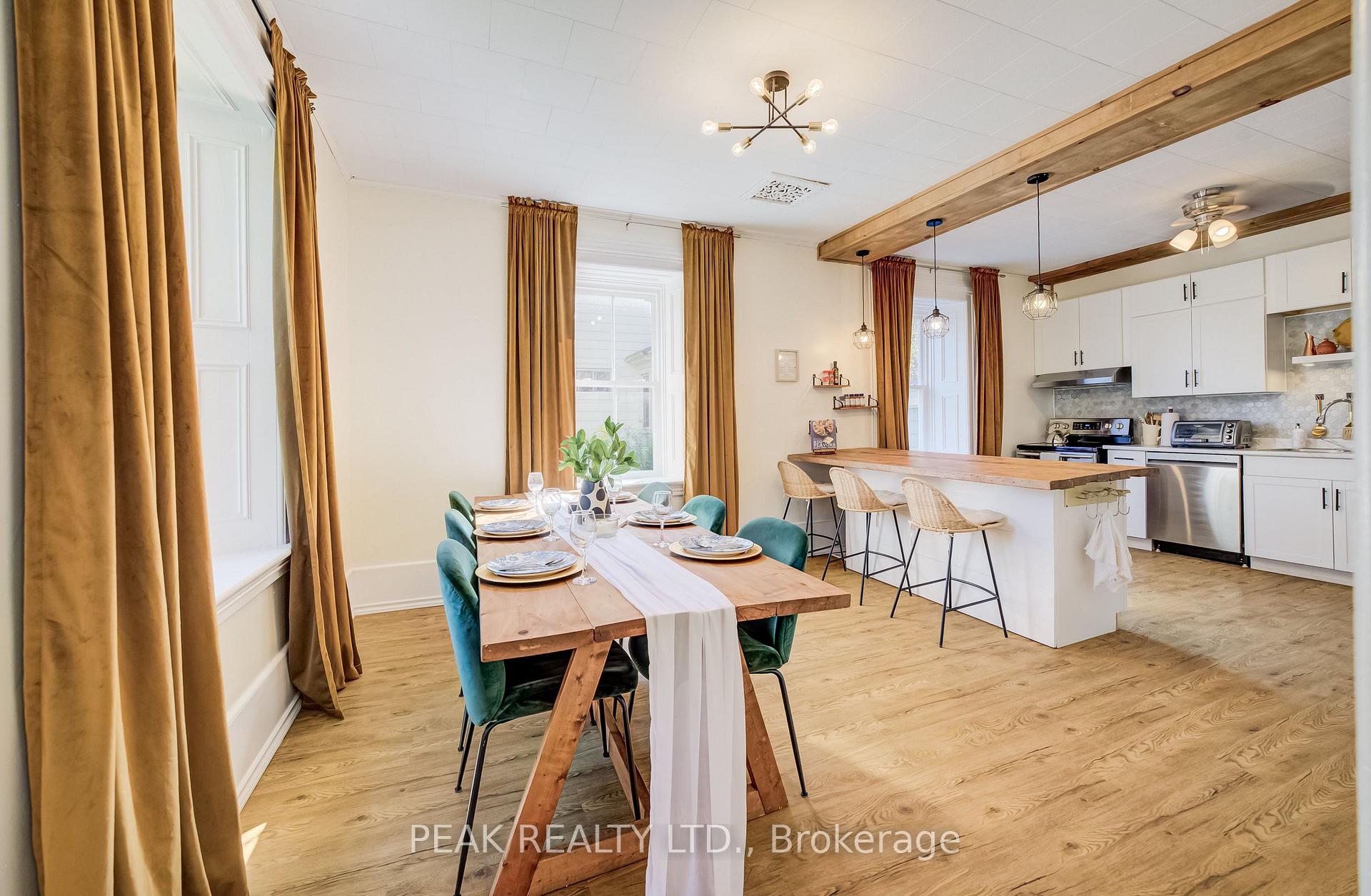 Photo 13 of 47 Washington Street E, Blandford-Blenheim, Washington — HOMEH