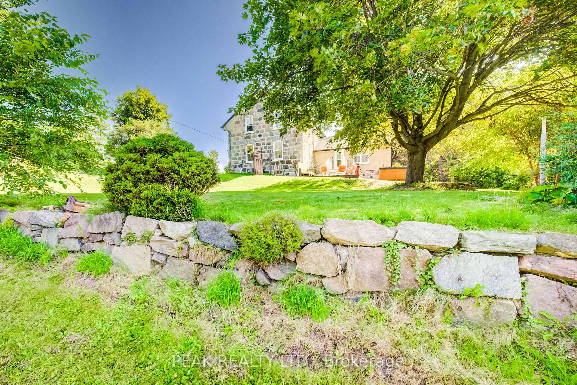 Photo 32 of 47 Washington Street E, Blandford-Blenheim, Washington — HOMEH