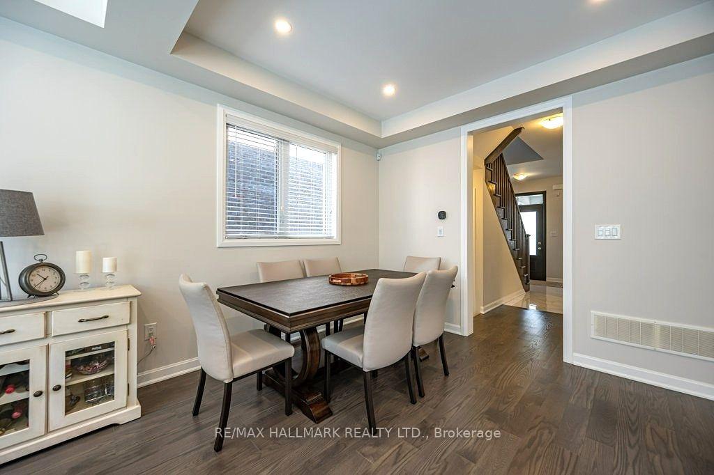 Photo 7 of 29 Ness Drive, Richmond Hill, Rural Richmond Hill — HOMEH