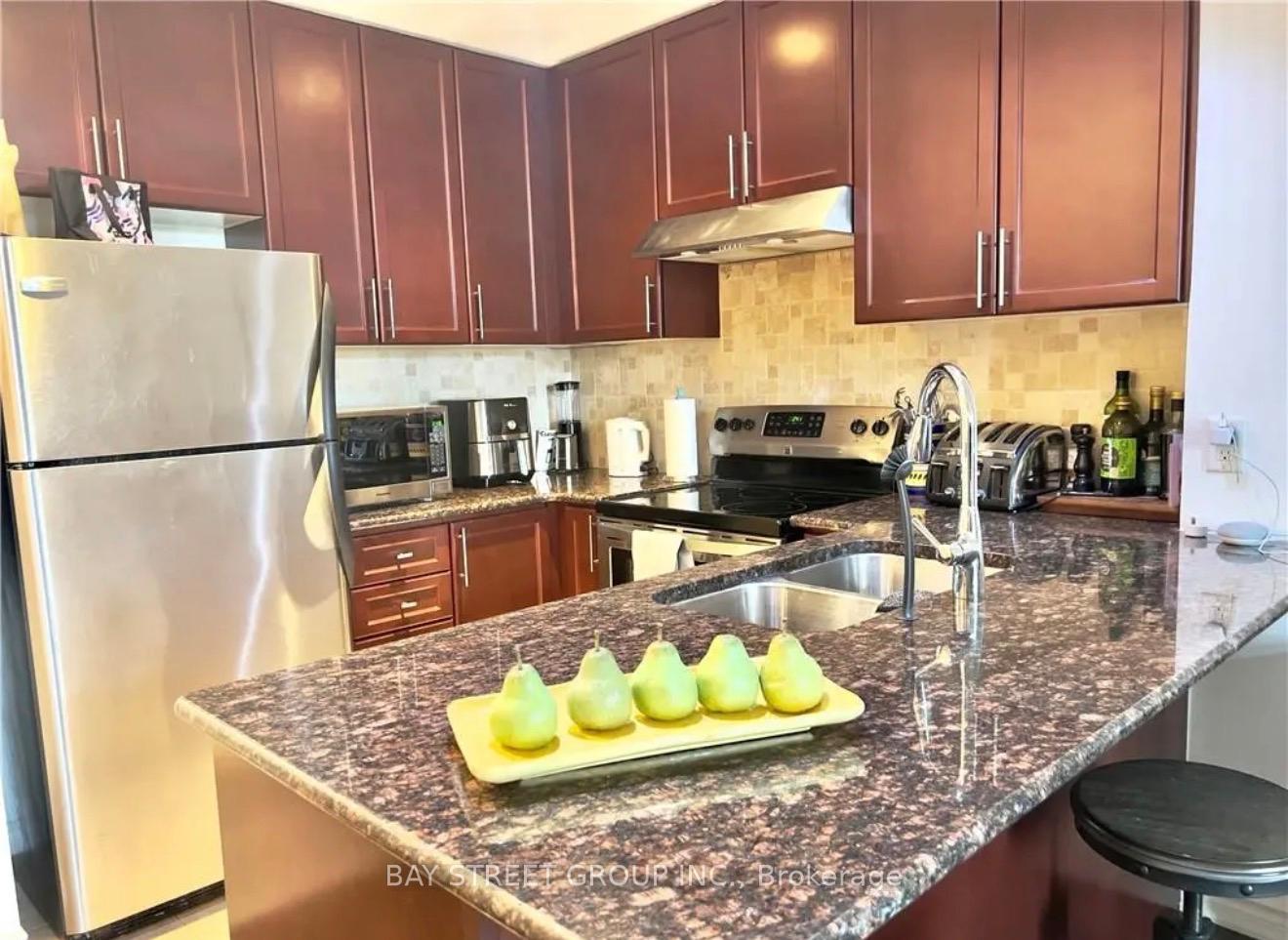 Photo 12 of Unit 210, 5327 Upper Middle Road, Burlington, Orchard — HOMEH