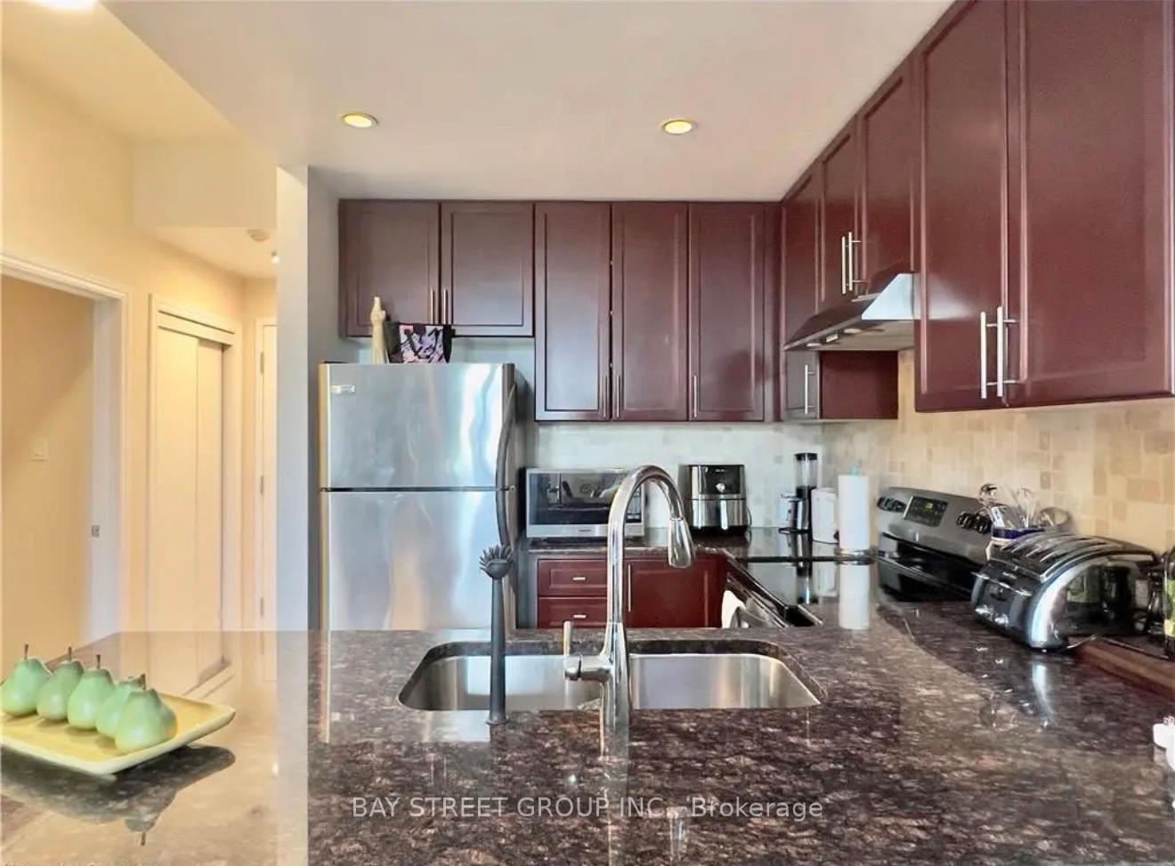 Photo 14 of Unit 210, 5327 Upper Middle Road, Burlington, Orchard — HOMEH
