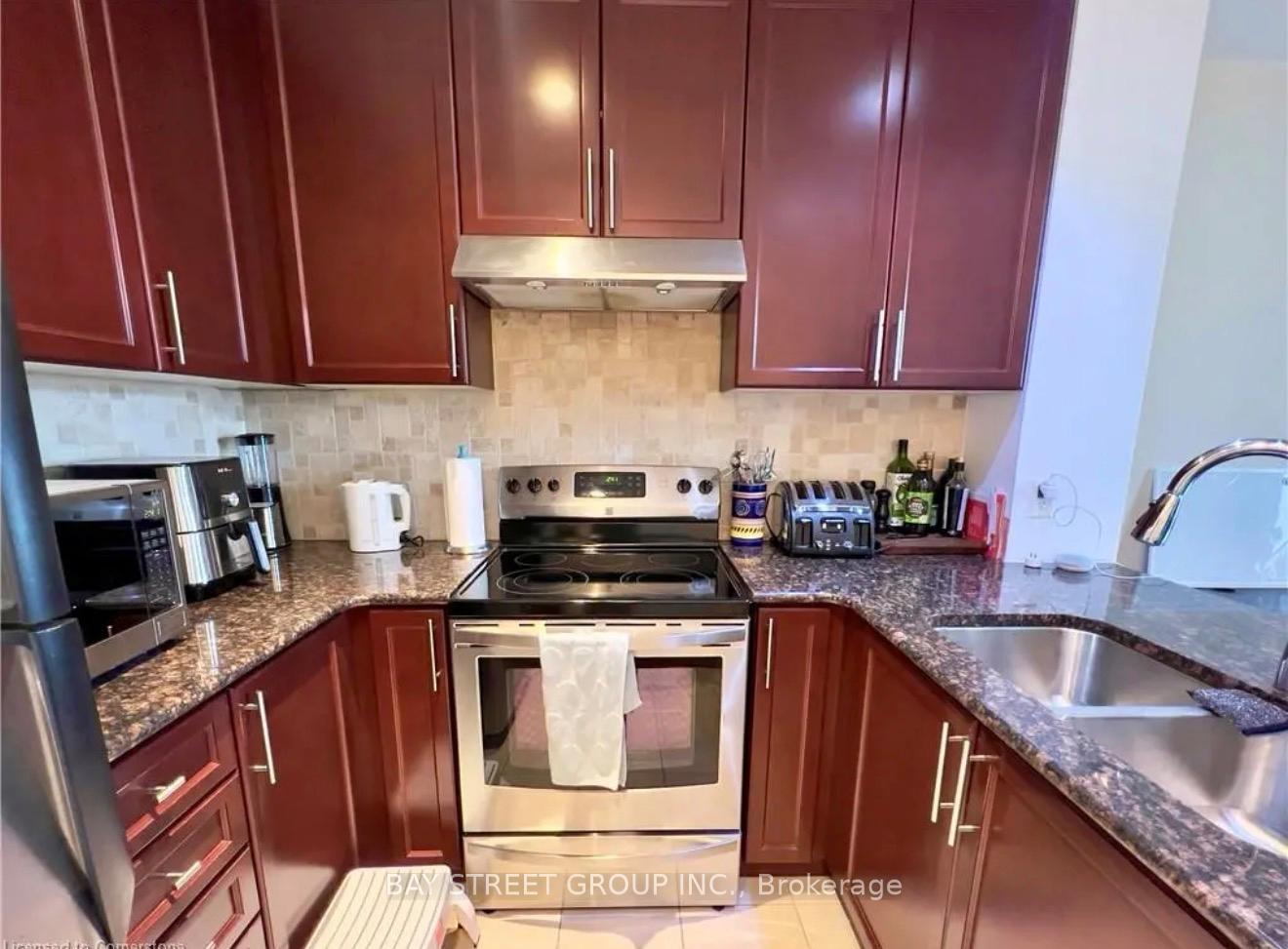 Photo 15 of Unit 210, 5327 Upper Middle Road, Burlington, Orchard — HOMEH