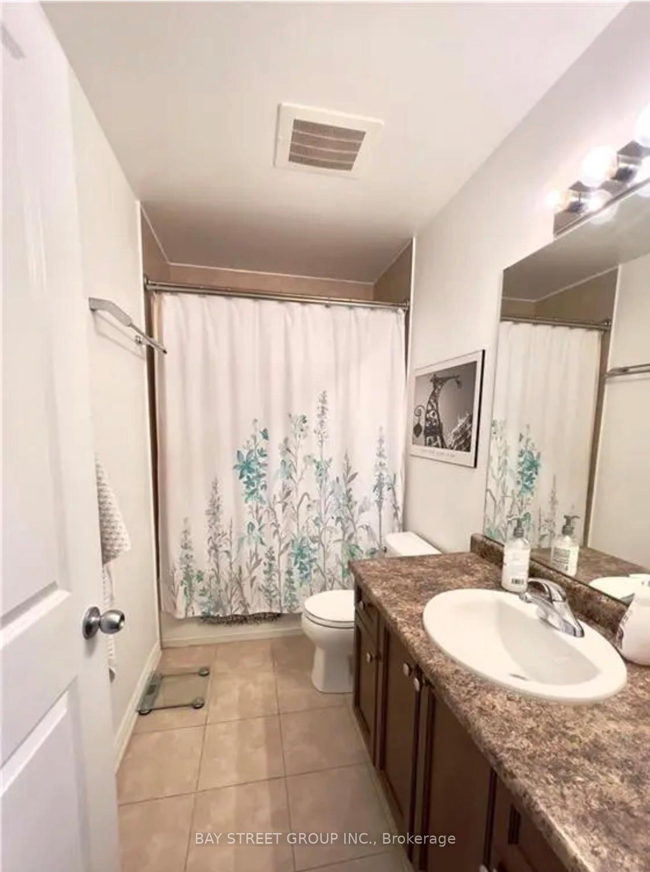 Photo 21 of Unit 210, 5327 Upper Middle Road, Burlington, Orchard — HOMEH
