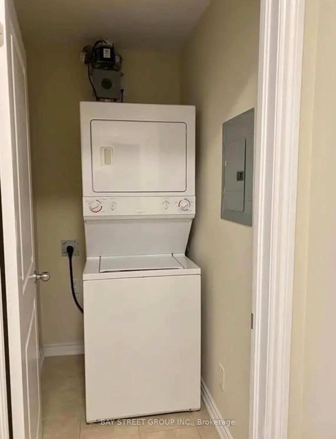 Photo 23 of Unit 210, 5327 Upper Middle Road, Burlington, Orchard — HOMEH
