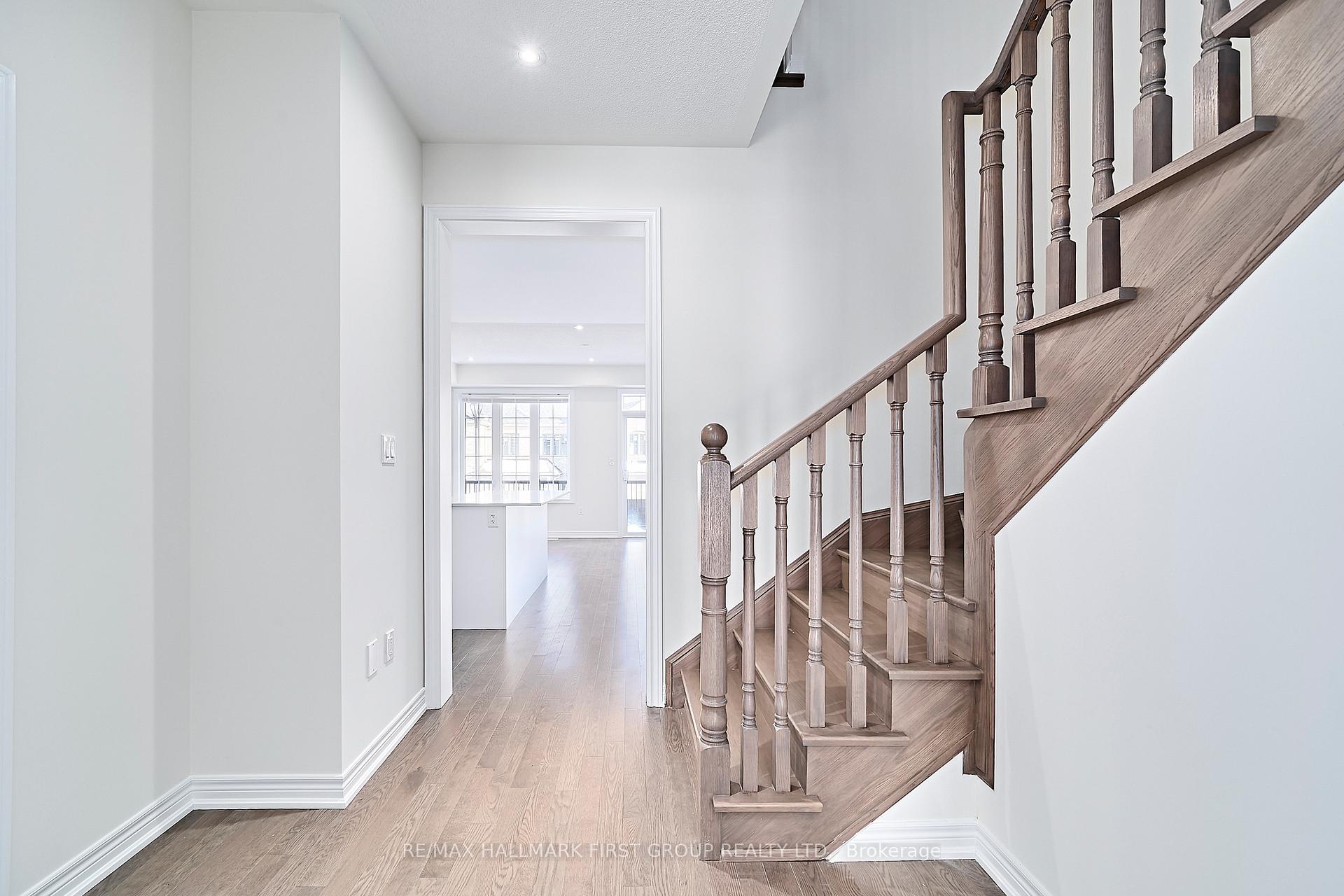 Photo 7 of 2945 Starlight Drive, Pickering, Rural Pickering — HOMEH