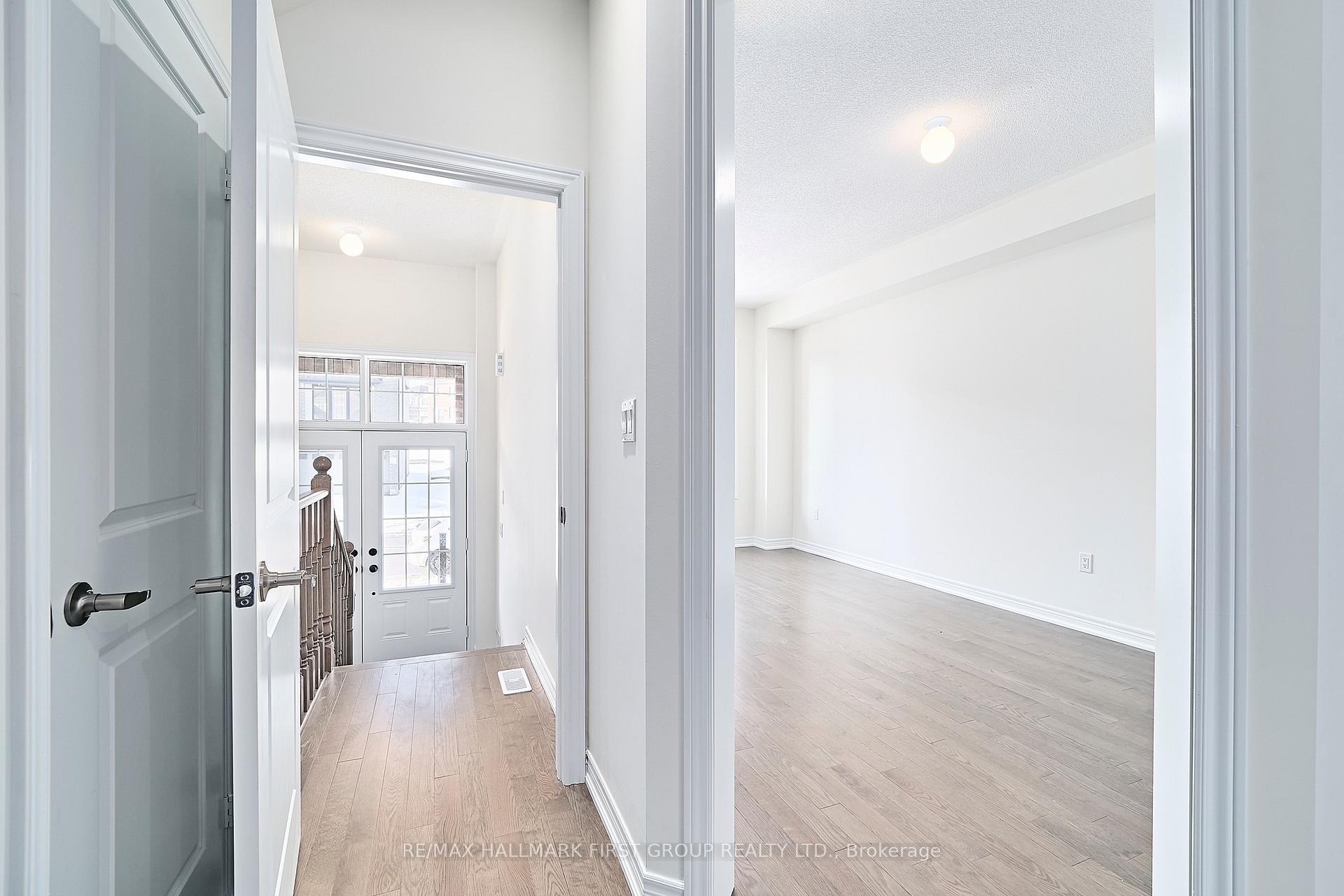 Photo 8 of 2945 Starlight Drive, Pickering, Rural Pickering — HOMEH