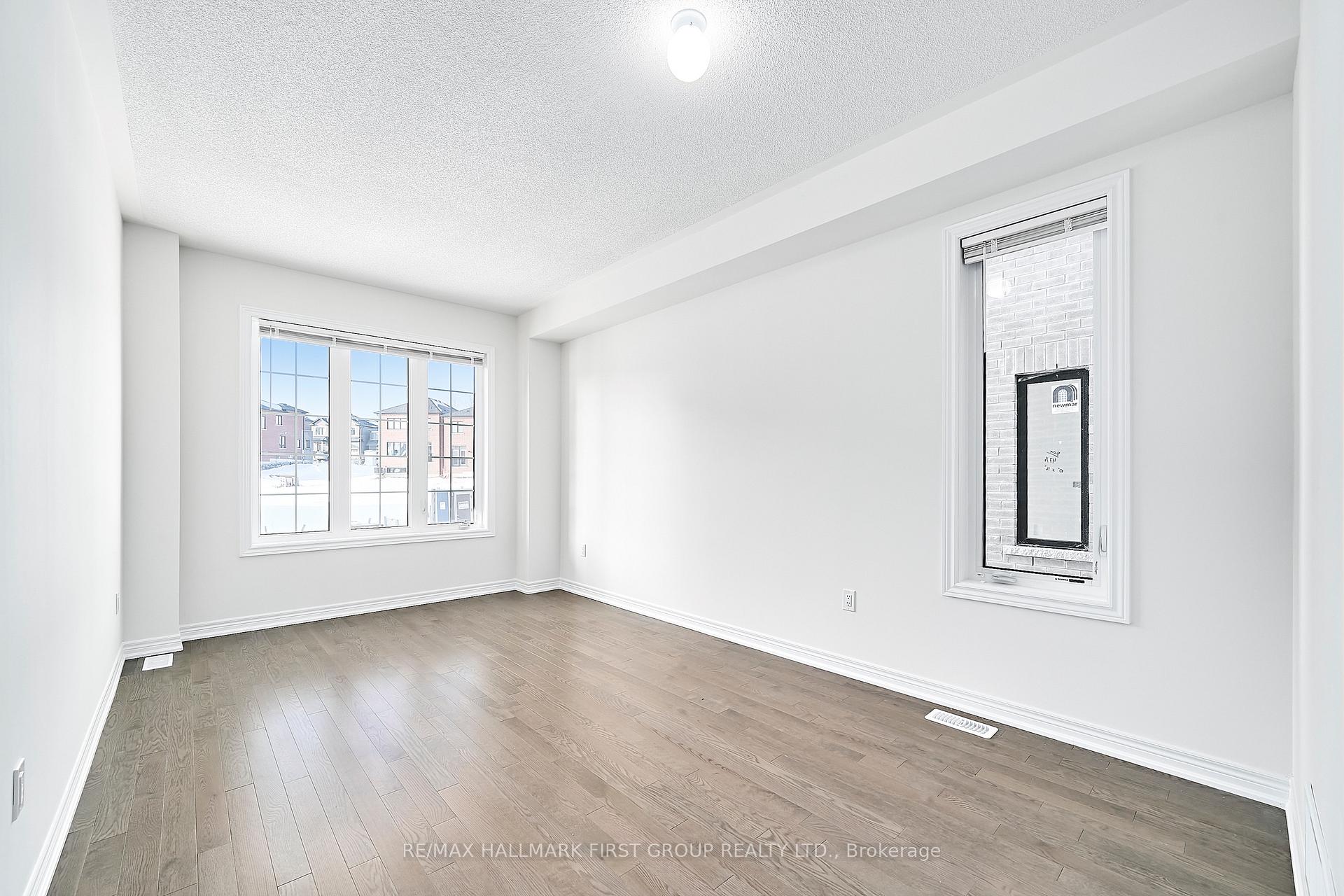 Photo 10 of 2945 Starlight Drive, Pickering, Rural Pickering — HOMEH