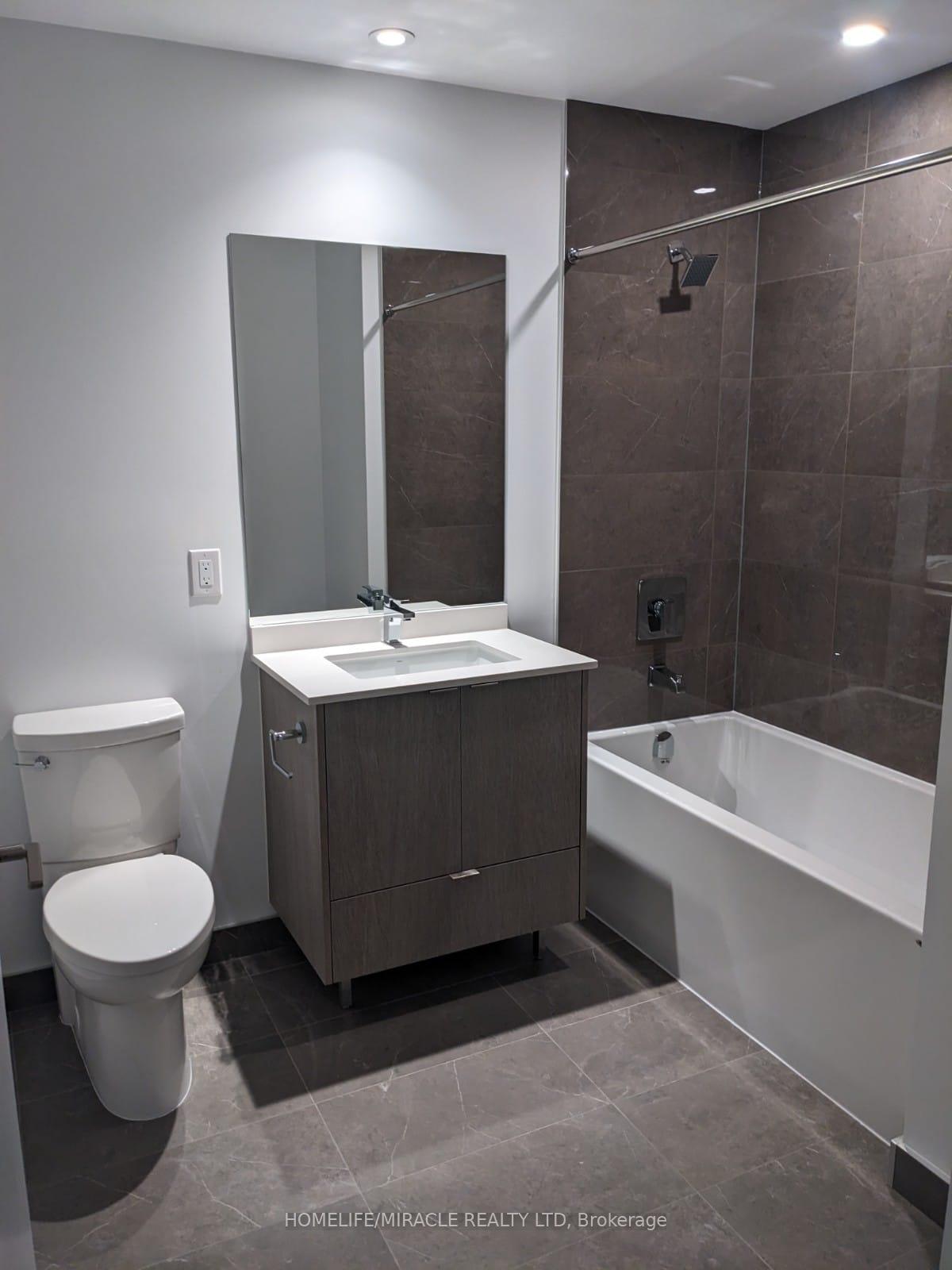 Photo 22 of Unit 3803, 1928 Lakeshore Boulevard, Toronto, High Park-Swansea — HOMEH