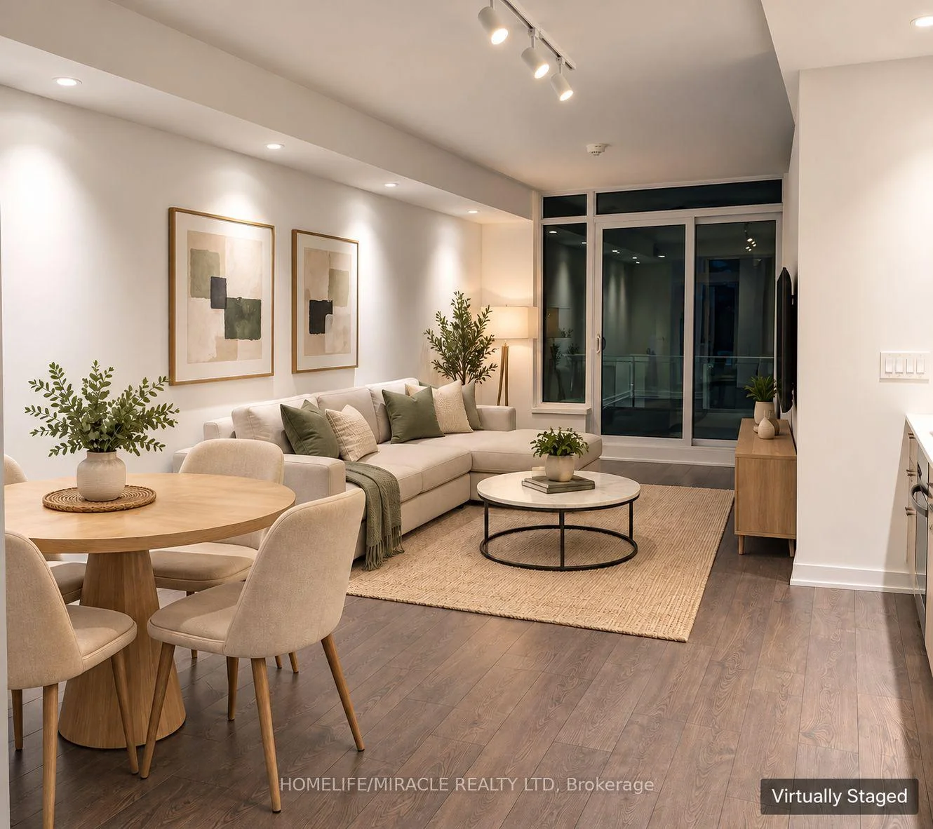 Photo 8 of Unit 3803, 1928 Lakeshore Boulevard, Toronto, High Park-Swansea — HOMEH