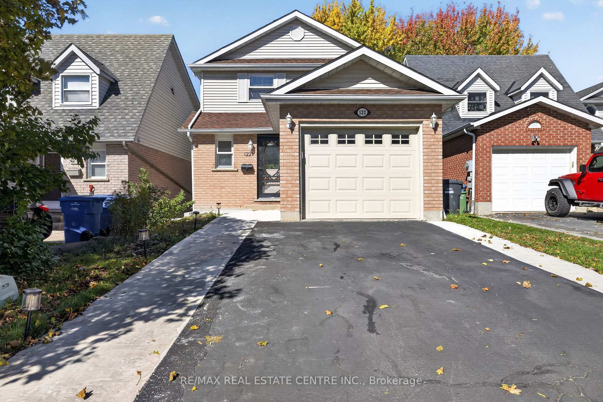 Photo of 122 Moss Place
