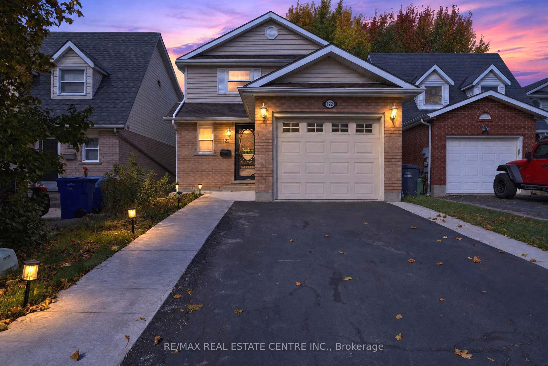 Photo 2 of 122 Moss Place, Guelph, Kortright West — HOMEH