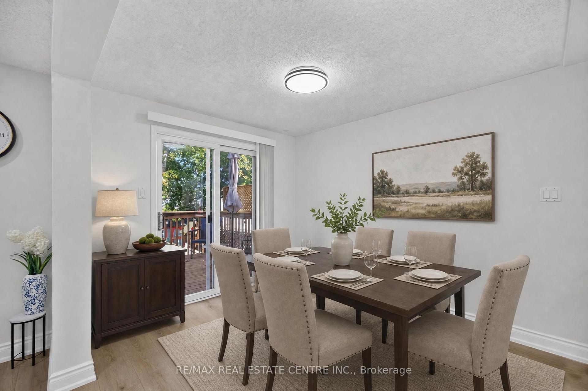 Photo 12 of 122 Moss Place, Guelph, Kortright West — HOMEH