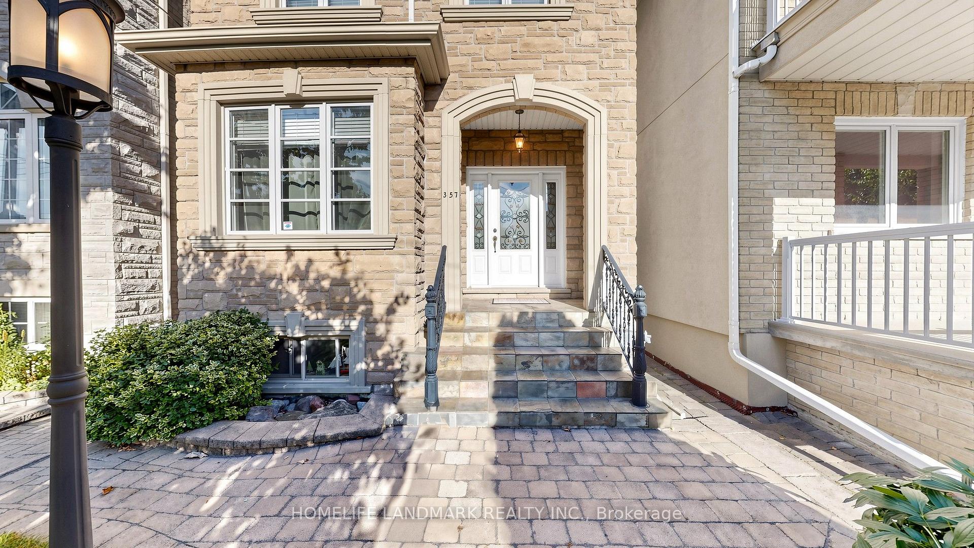 Photo 3 of 357 Bartlett Avenue N, Toronto, Dovercourt-Wallace Emerson-Junction — HOMEH