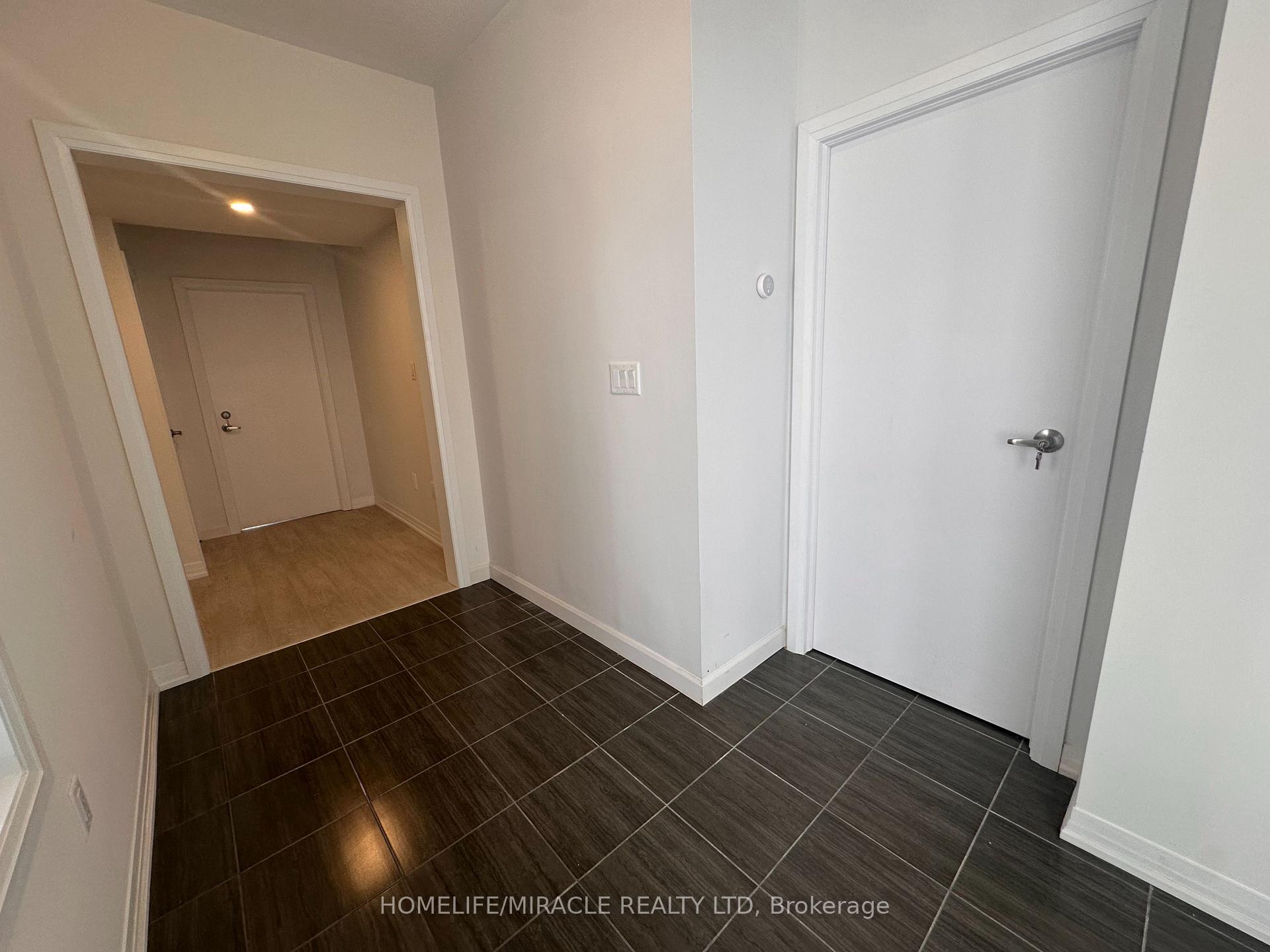 Photo 3 of Unit 2, 30 Skyridge Drive, Brampton, Bram East — HOMEH