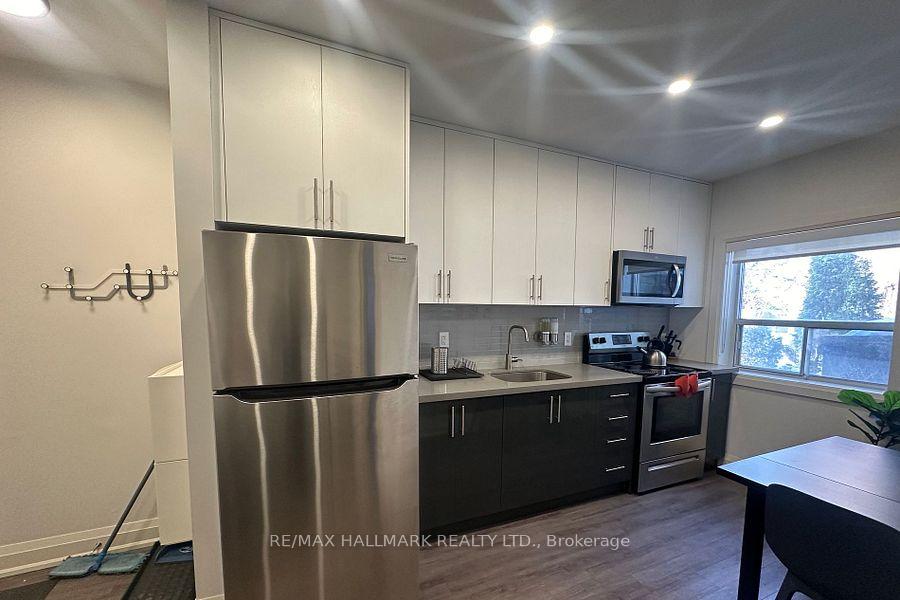 Photo 8 of Unit 4, 595 St Clair Avenue W, Toronto, Wychwood — HOMEH