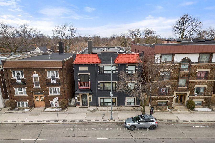 Photo 20 of Unit 4, 595 St Clair Avenue W, Toronto, Wychwood — HOMEH
