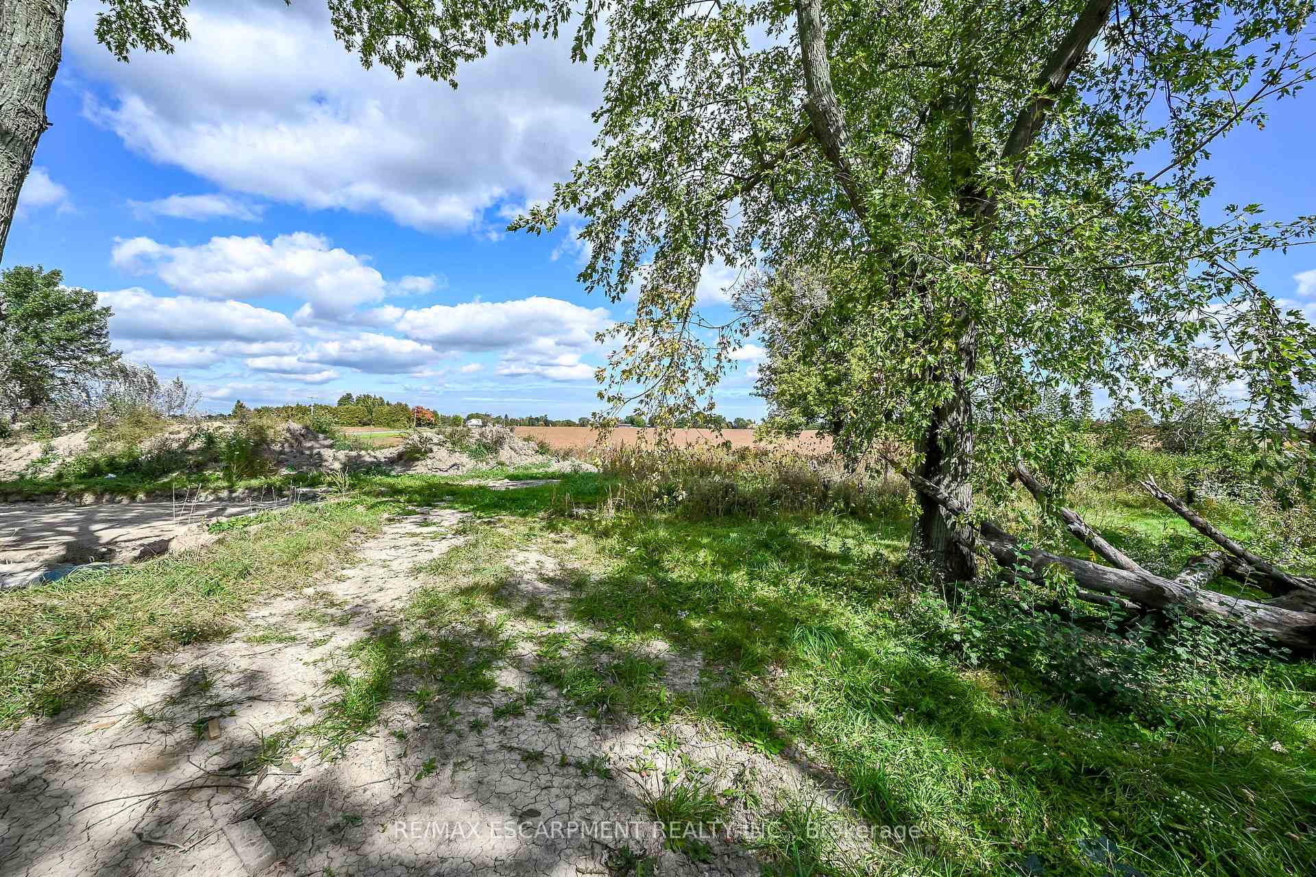 Photo 15 of 172 Tyneside Road, Haldimand — HOMEH