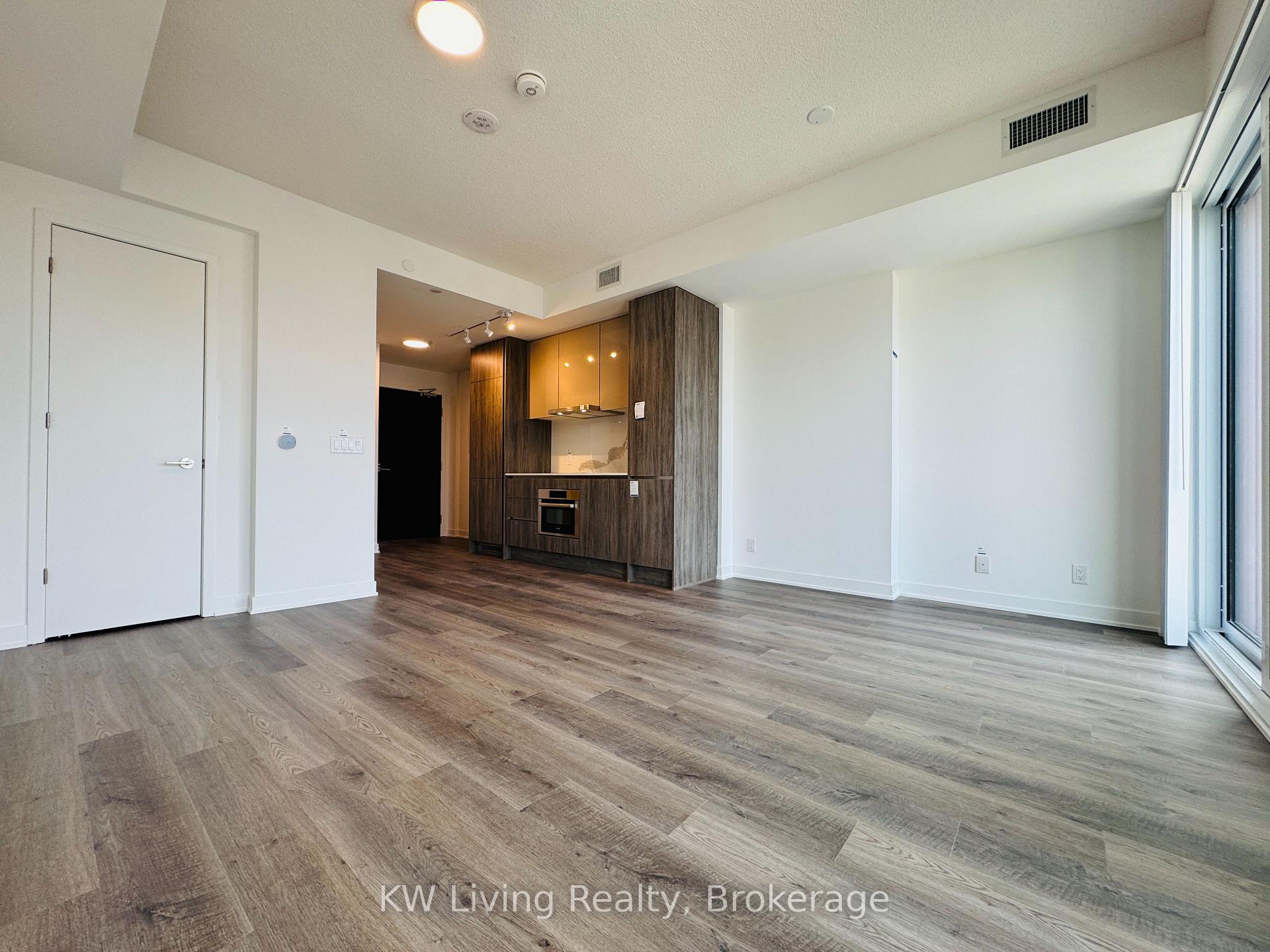 Photo 5 of Unit 4011, 180 Front Street E, Toronto, Moss Park — HOMEH