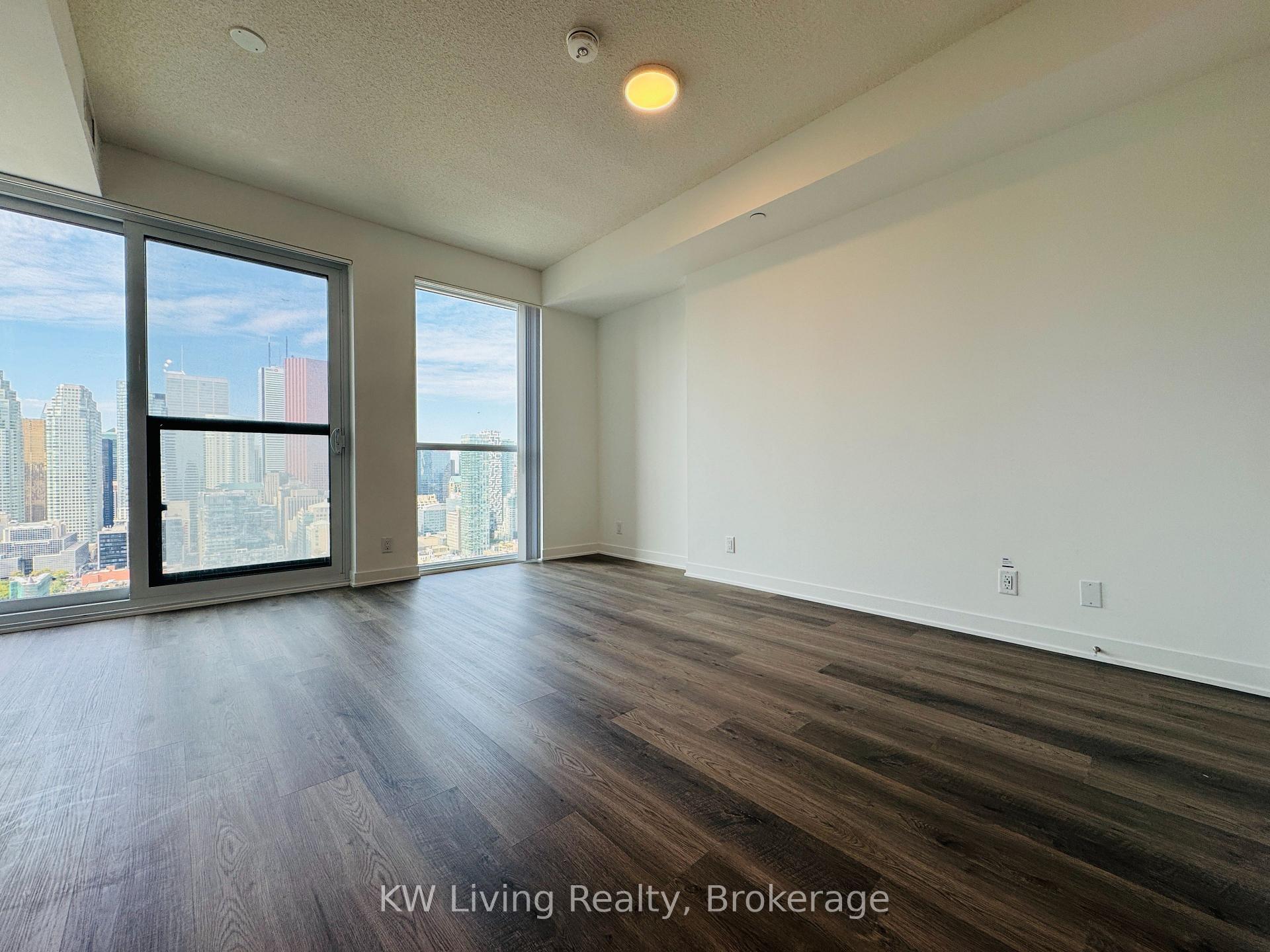 Photo 8 of Unit 4011, 180 Front Street E, Toronto, Moss Park — HOMEH