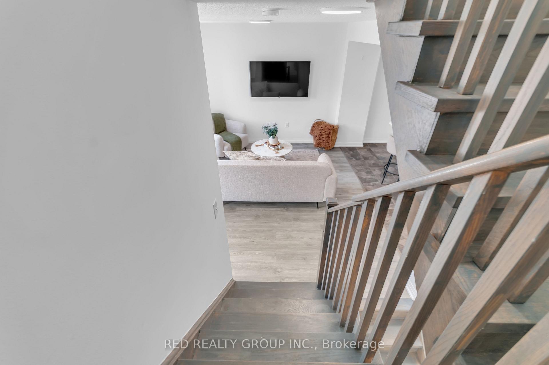 Photo 19 of 36 Andean Lane, Barrie, Rural Barrie Southwest — HOMEH