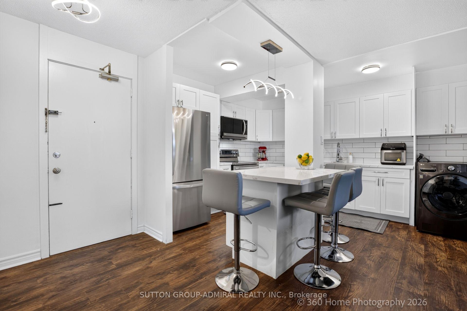 Photo 2 of Unit 202, 80 Grandravine Drive, North York, York University Heights — HOMEH