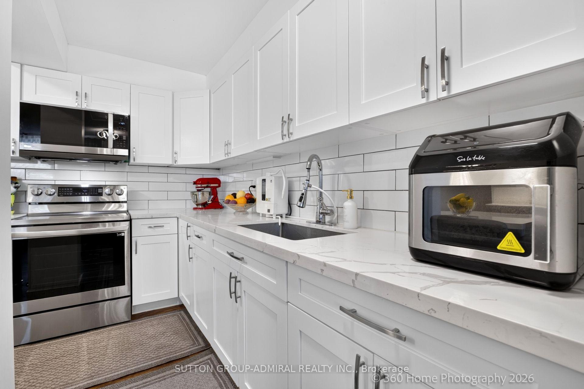 Photo 5 of Unit 202, 80 Grandravine Drive, North York, York University Heights — HOMEH
