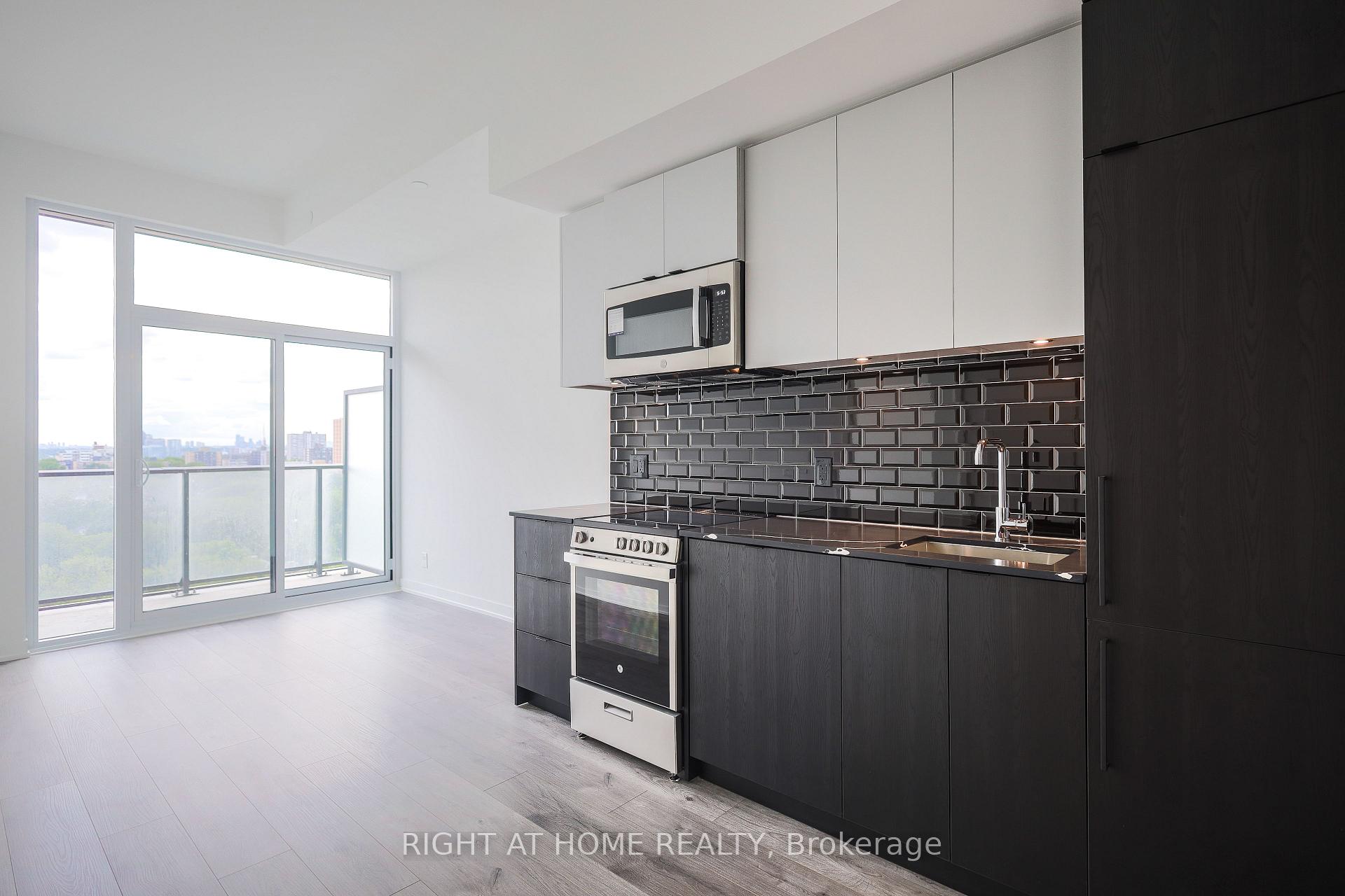 Photo 10 of Unit 1405, 285 Dufferin Street, Toronto, South Parkdale — HOMEH