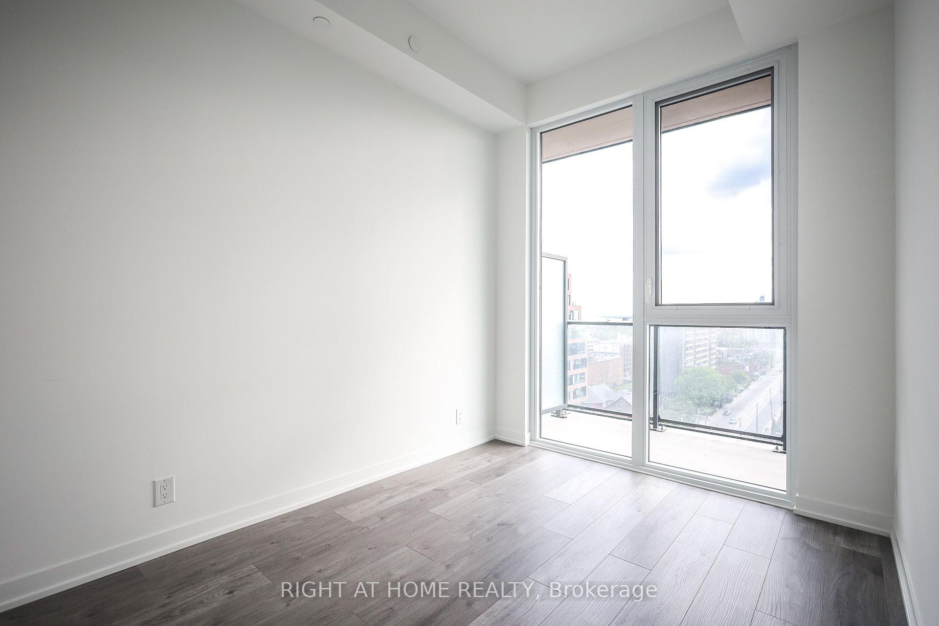 Photo 15 of Unit 1405, 285 Dufferin Street, Toronto, South Parkdale — HOMEH