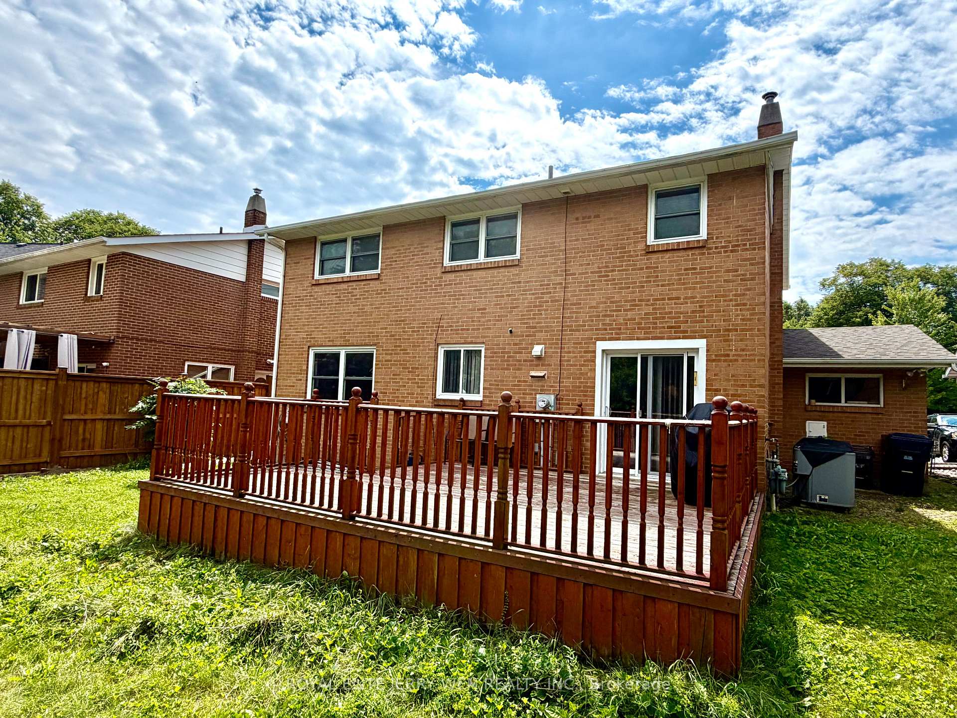 Photo 10 of 44 castledene Crescent, Scarborough, Tam O'Shanter-Sullivan — HOMEH
