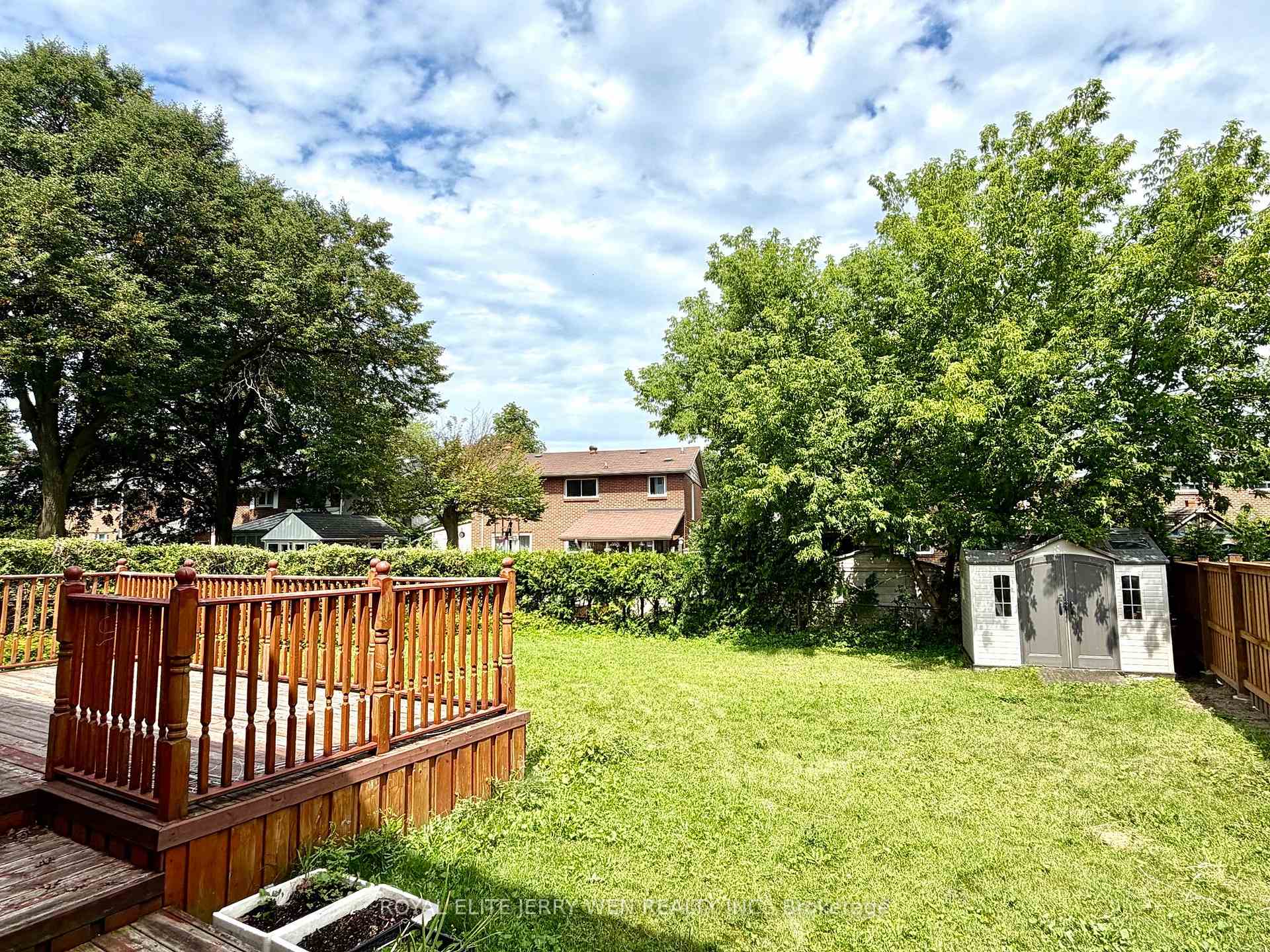 Photo 12 of 44 castledene Crescent, Scarborough, Tam O'Shanter-Sullivan — HOMEH