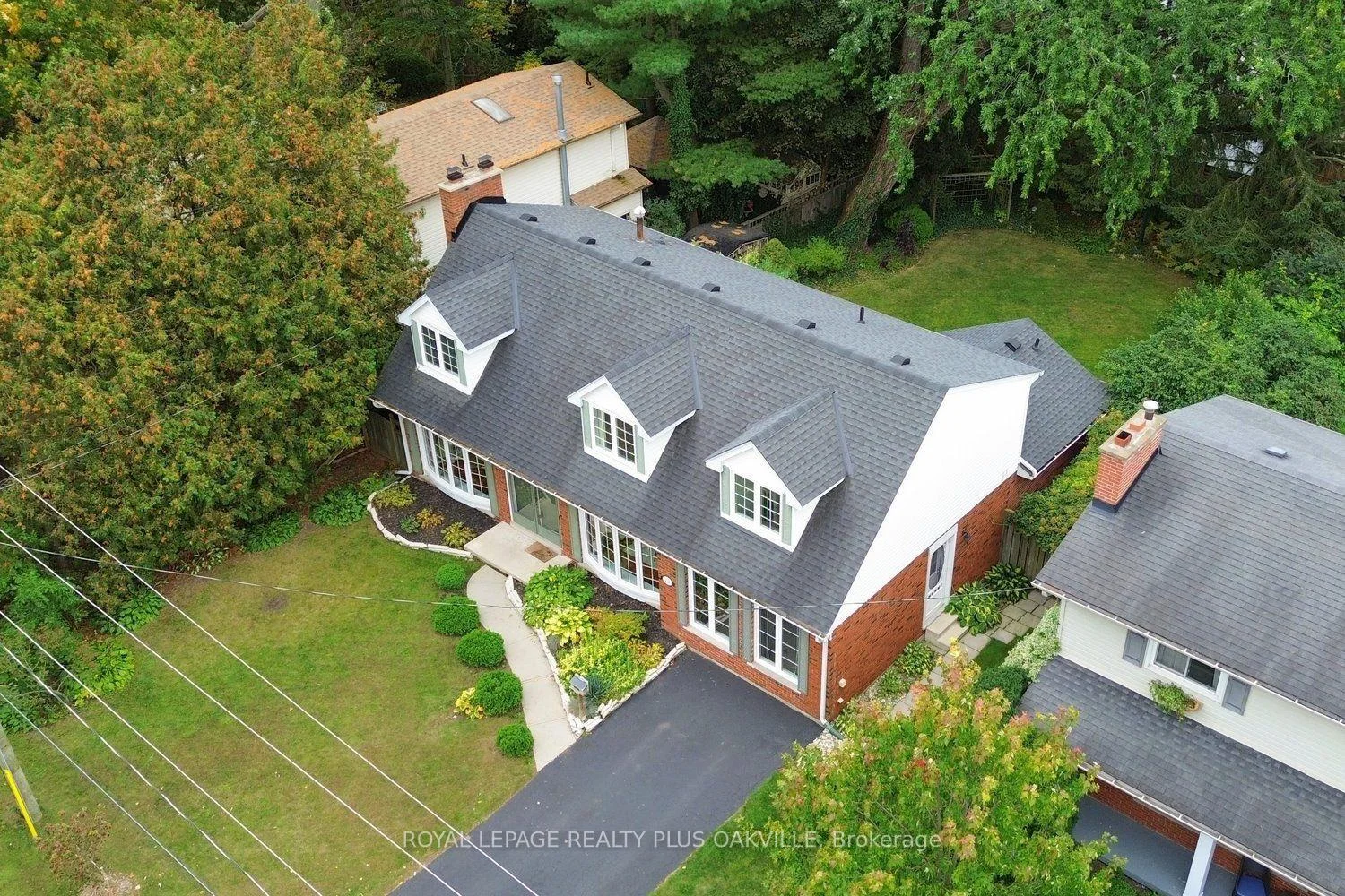 Photo 6 of 274 Belvenia Road, Burlington, Shoreacres — HOMEH