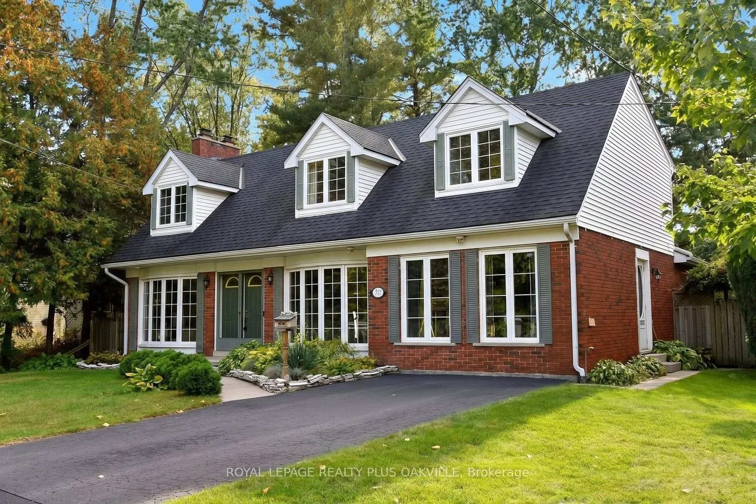 Photo 14 of 274 Belvenia Road, Burlington, Shoreacres — HOMEH