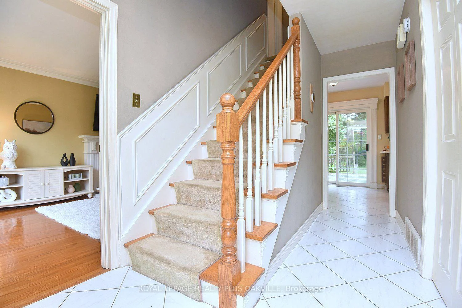 Photo 11 of 274 Belvenia Road, Burlington, Shoreacres — HOMEH