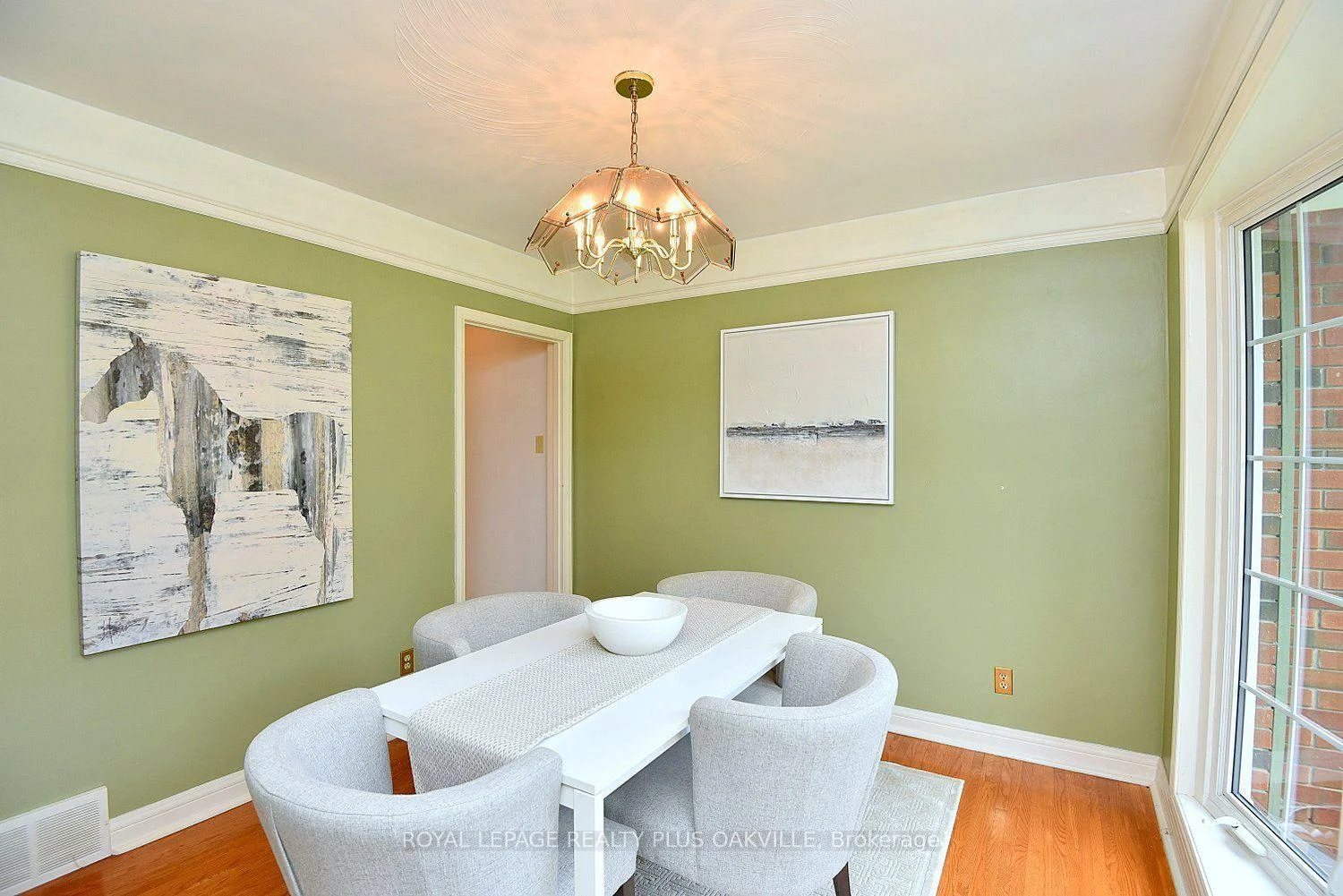 Photo 21 of 274 Belvenia Road, Burlington, Shoreacres — HOMEH