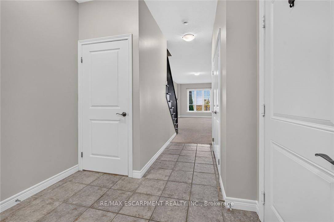 Photo 6 of Unit 22, 8 Lakelawn Road, Grimsby, Grimsby Beach — HOMEH