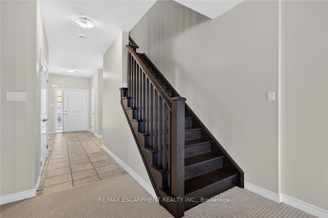 Photo 25 of Unit 22, 8 Lakelawn Road, Grimsby, Grimsby Beach — HOMEH