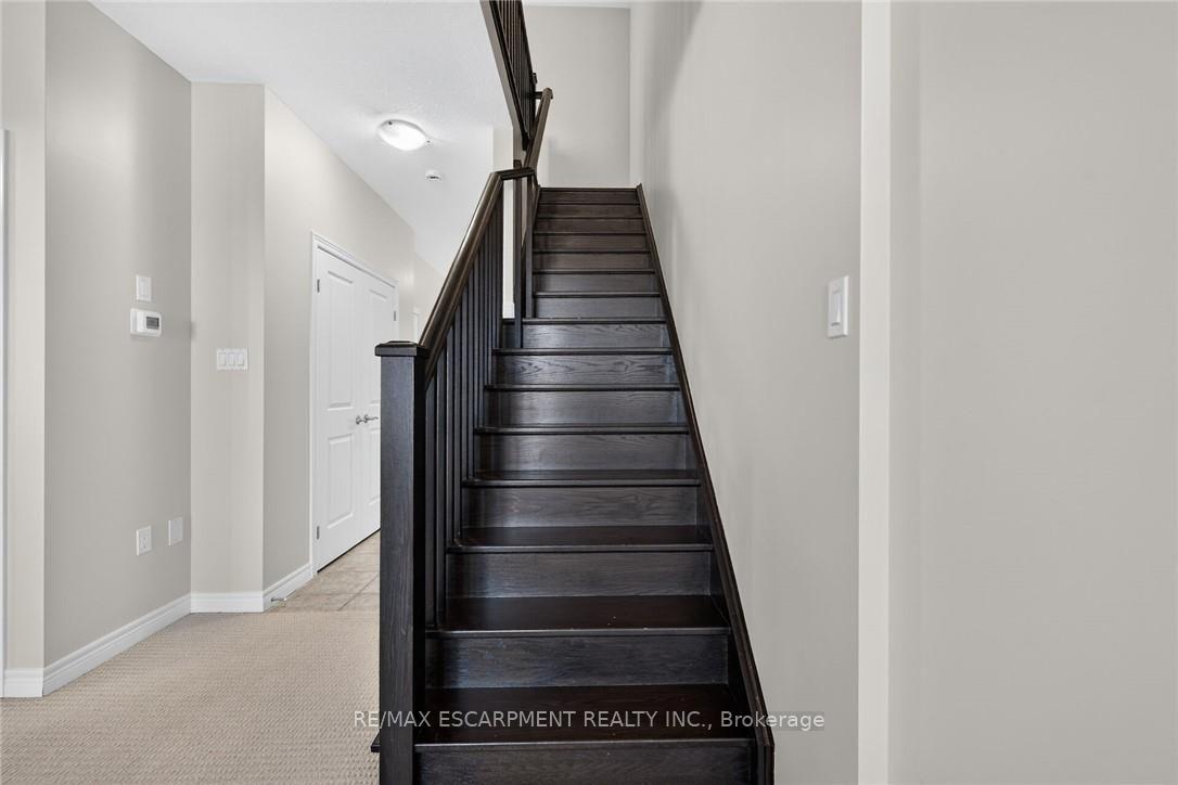 Photo 26 of Unit 22, 8 Lakelawn Road, Grimsby, Grimsby Beach — HOMEH