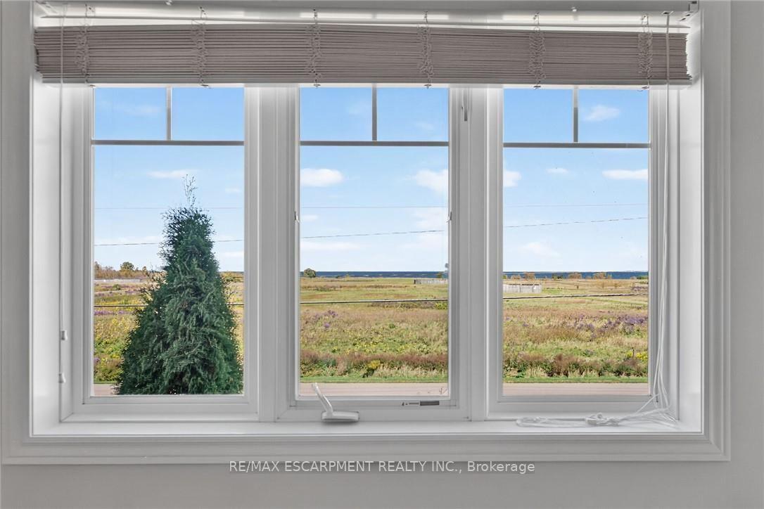 Photo 33 of Unit 22, 8 Lakelawn Road, Grimsby, Grimsby Beach — HOMEH