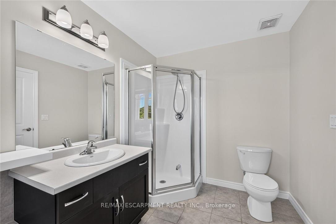 Photo 39 of Unit 22, 8 Lakelawn Road, Grimsby, Grimsby Beach — HOMEH