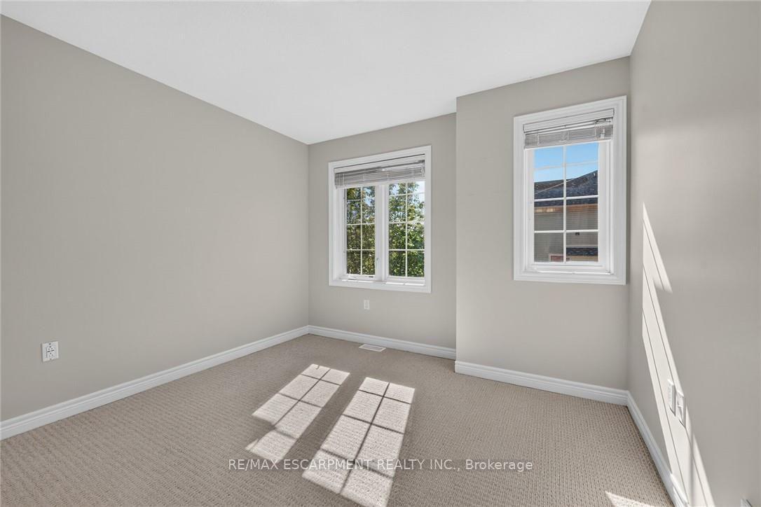 Photo 43 of Unit 22, 8 Lakelawn Road, Grimsby, Grimsby Beach — HOMEH