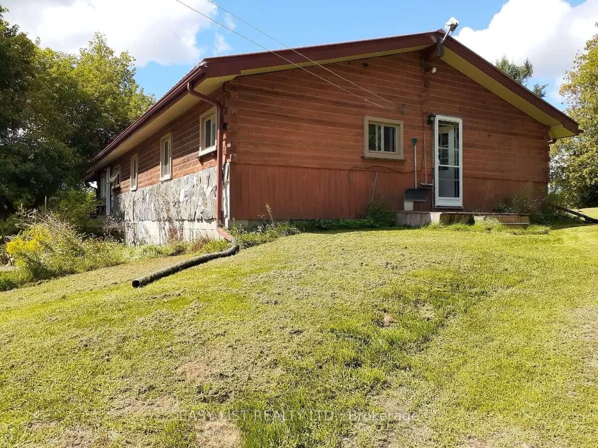 Photo 23 of 35 Kaladar Street, Tweed, Elzevir (Twp) — HOMEH