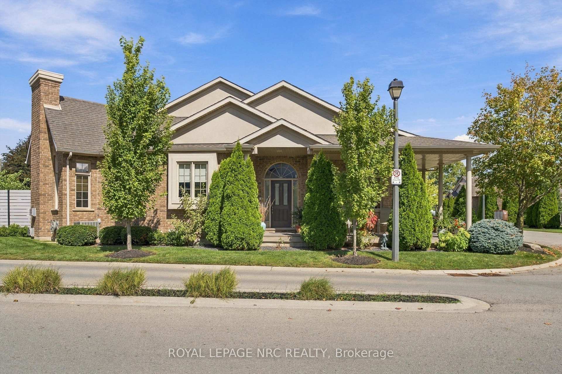 Photo 2 of Unit 8, 3232 Montrose Road, Niagara Falls, Mt. Carmel — HOMEH