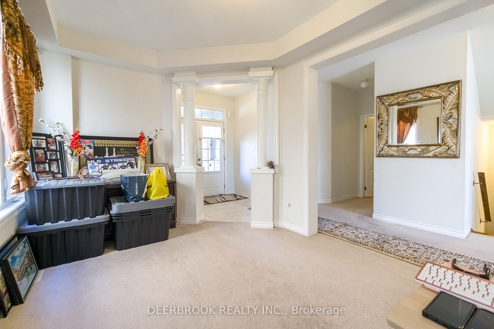 Photo 9 of 1945 Douglas Langtree Drive, Oshawa, Taunton — HOMEH